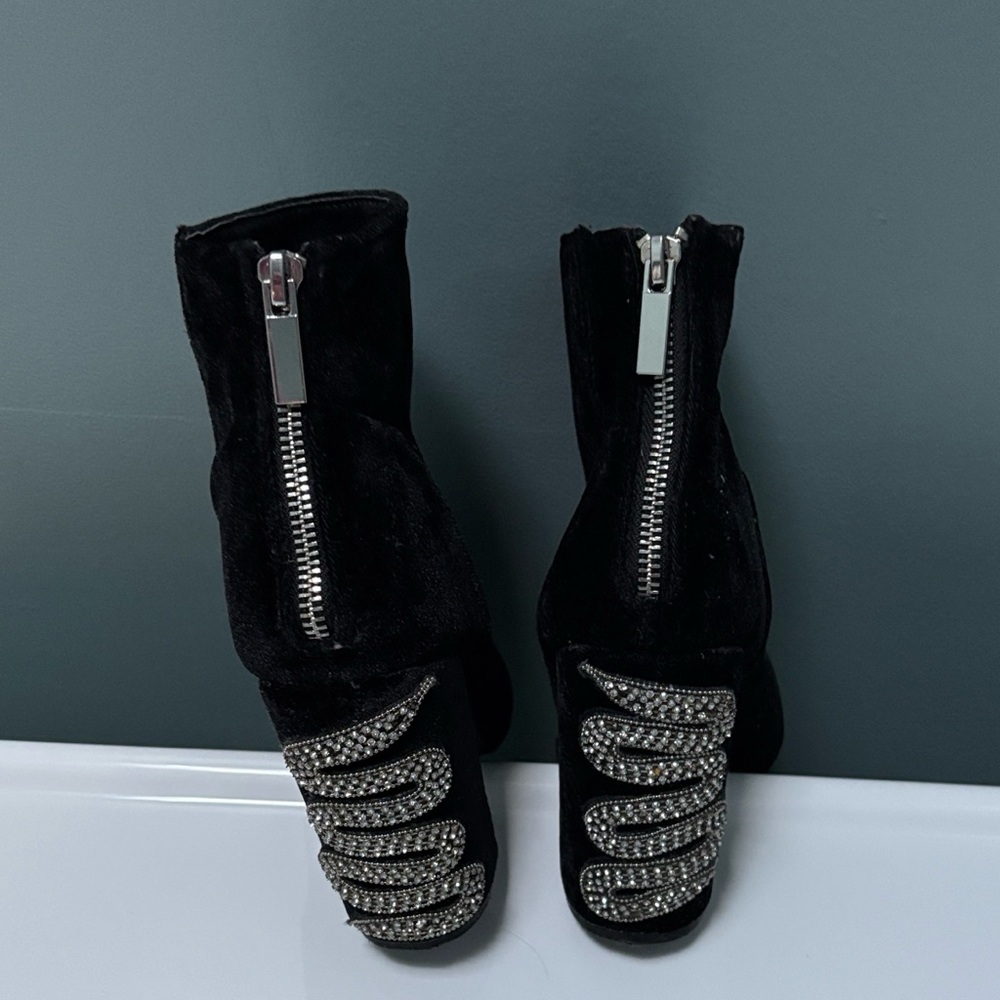 Shoe Dazzle Velvet boots with Rhinestone Snake Pattern